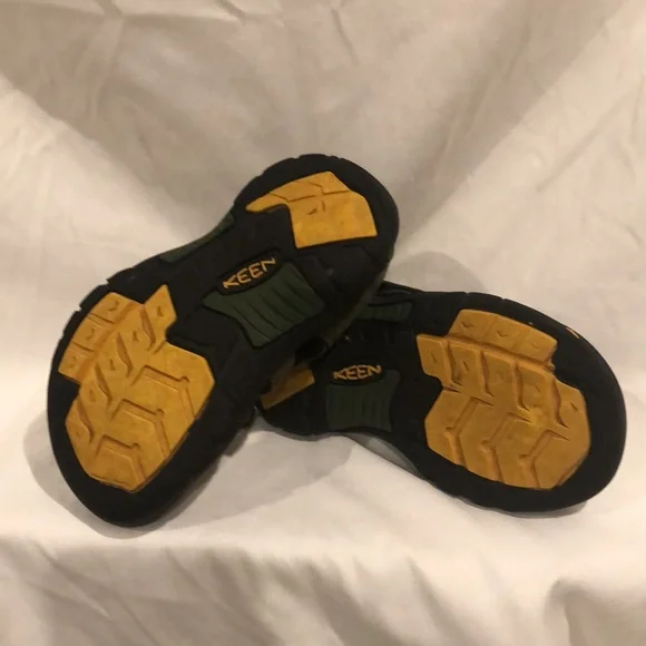 Kids Keen Rugged Sandals - Picture 3 of 3
